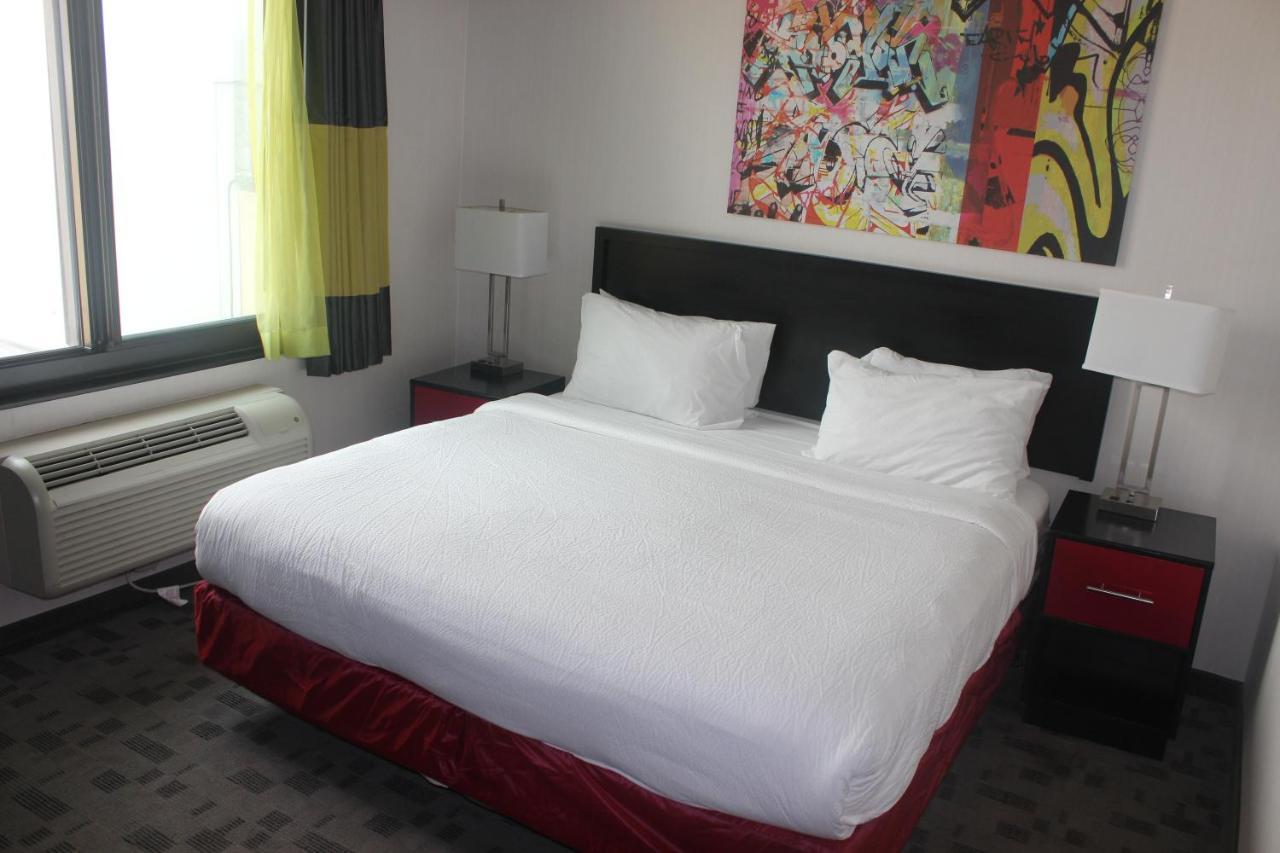 Fairfield Inn & Suites By Marriott New York Queens/Queensboro Bridge Zewnętrze zdjęcie