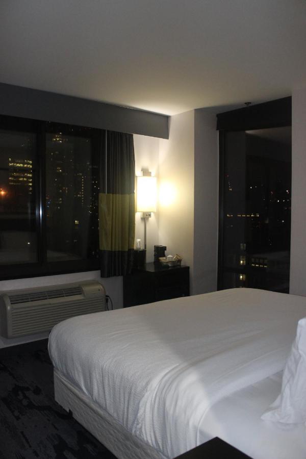 Fairfield Inn & Suites By Marriott New York Queens/Queensboro Bridge Zewnętrze zdjęcie