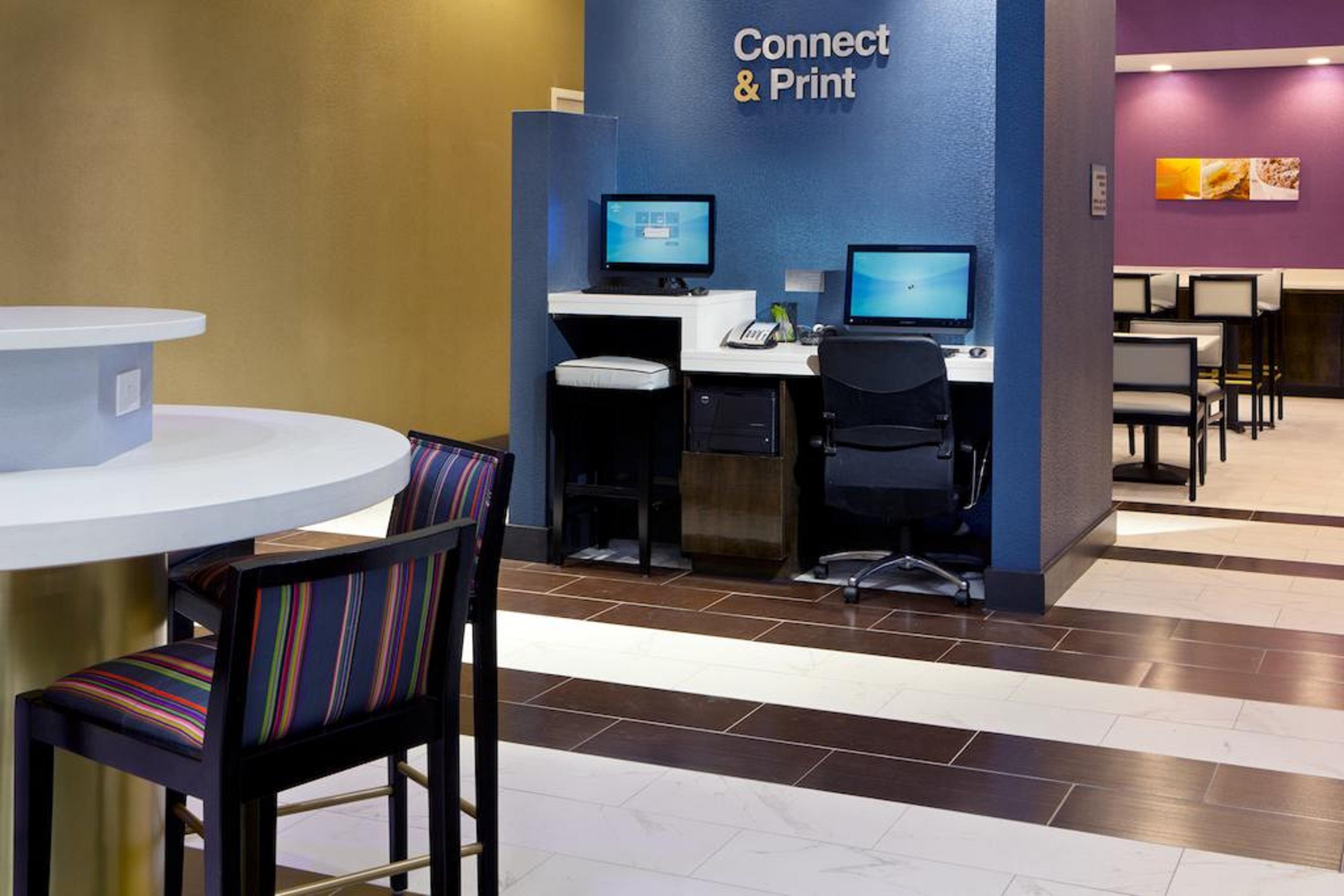Fairfield Inn & Suites By Marriott New York Queens/Queensboro Bridge Udogodnienia zdjęcie