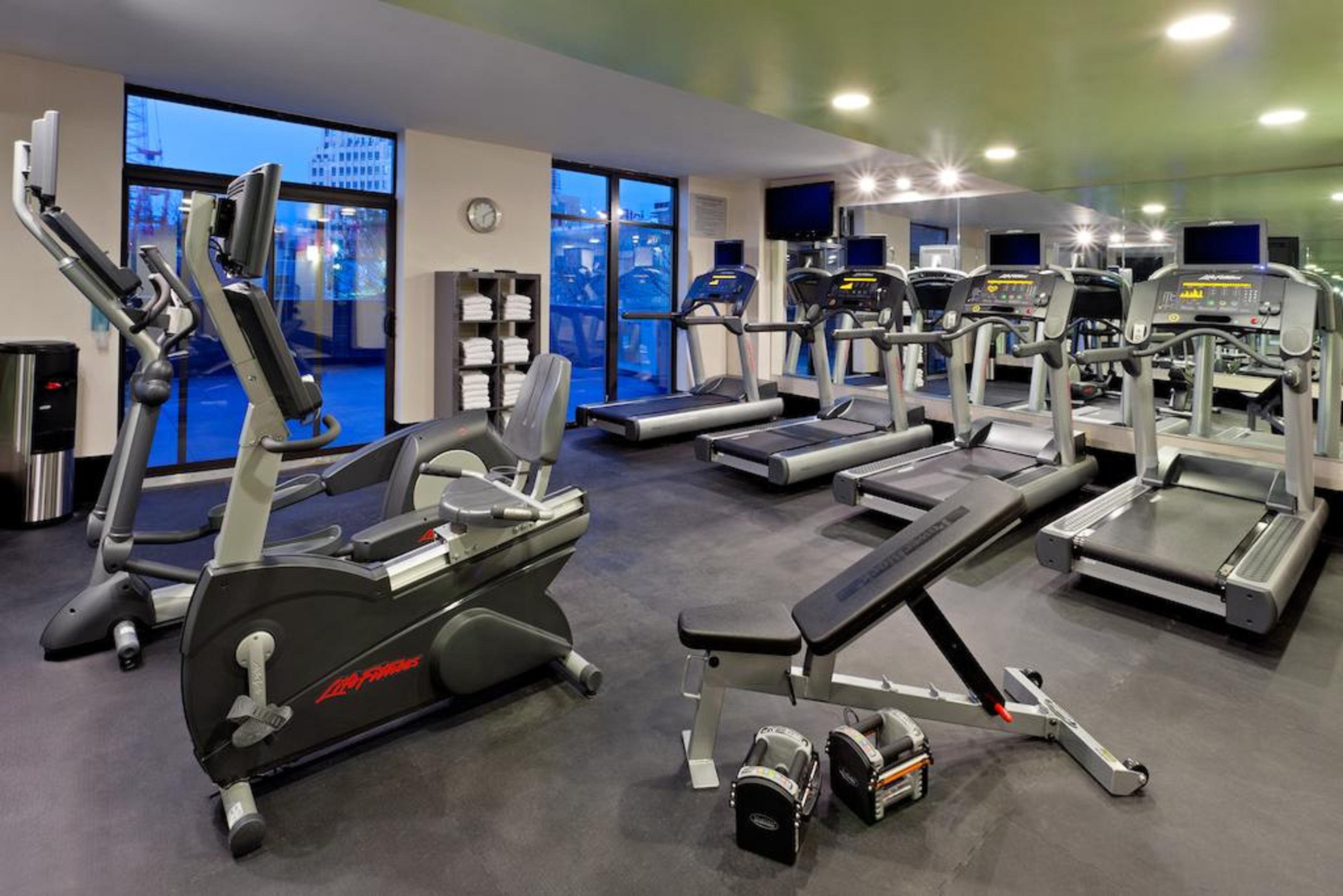 Fairfield Inn & Suites By Marriott New York Queens/Queensboro Bridge Udogodnienia zdjęcie